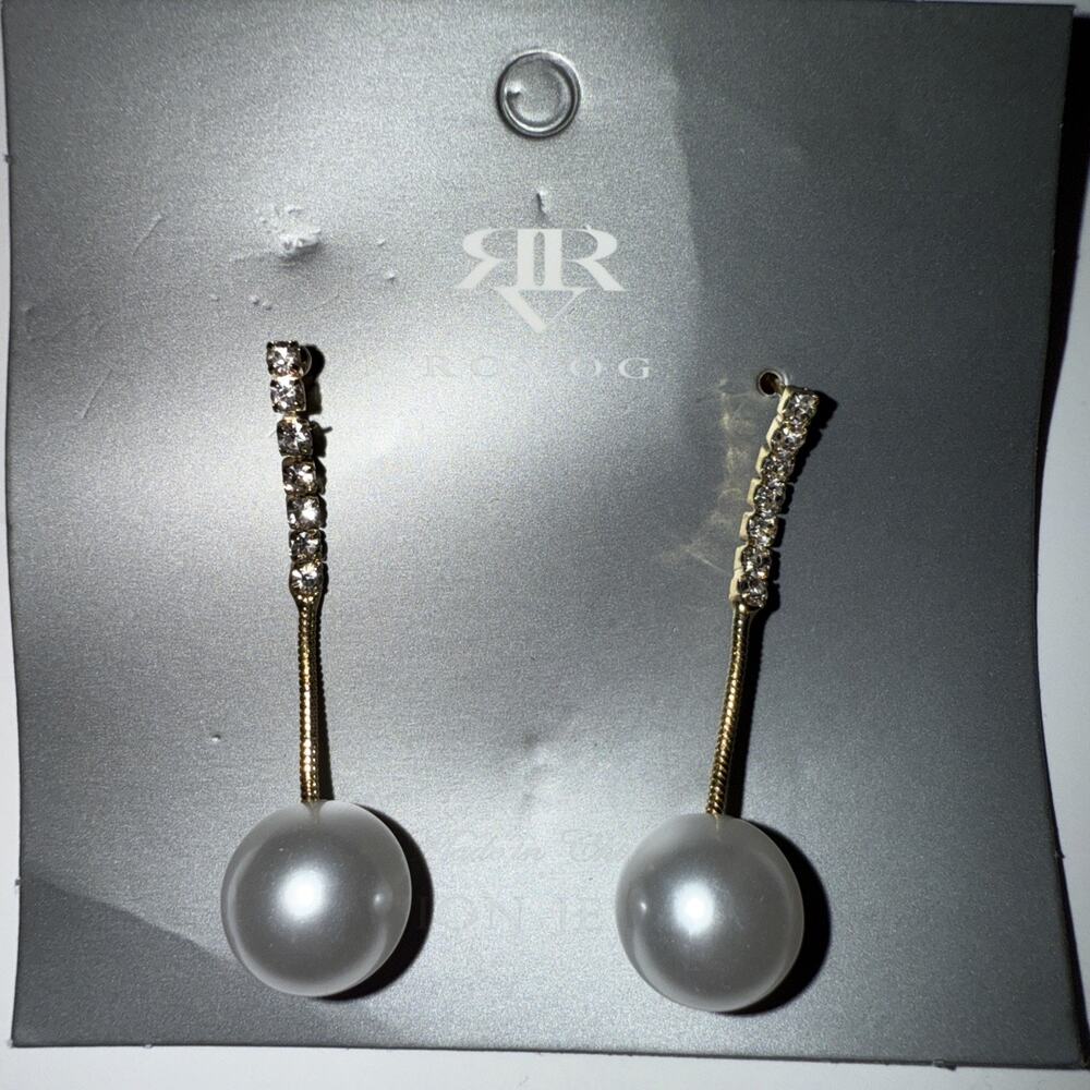 NWT Elegant Faux Pearl Drop Earrings .925 Ear Needle Copper 1.69 In